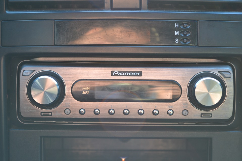 Pioneer DEH-P77MP 1