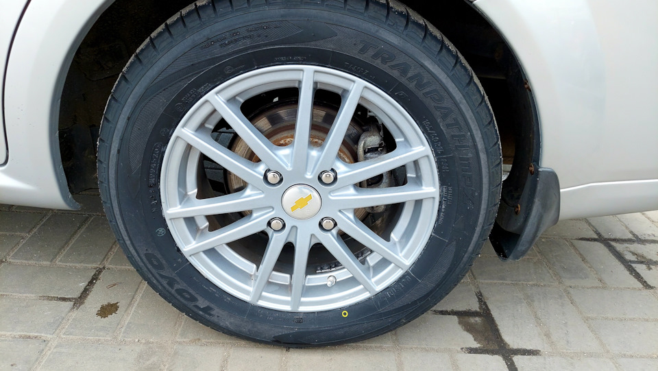 Нова літня гума Toyo Tranpath mpZ R15 195/60 4