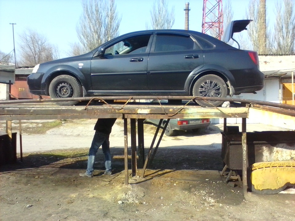 Зміна глушника. 1