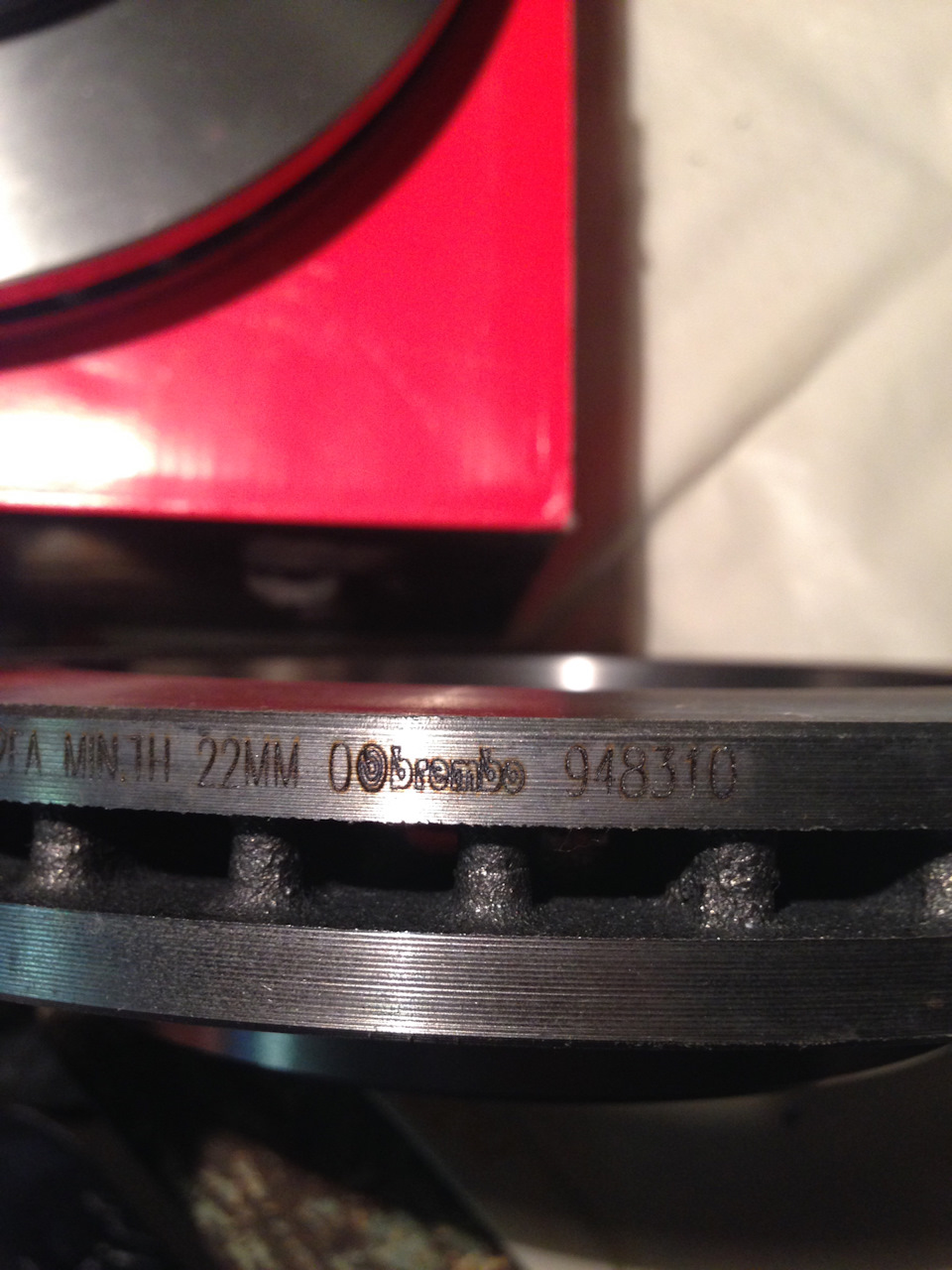 Передні гальмівні диски + колодки BREMBO 4