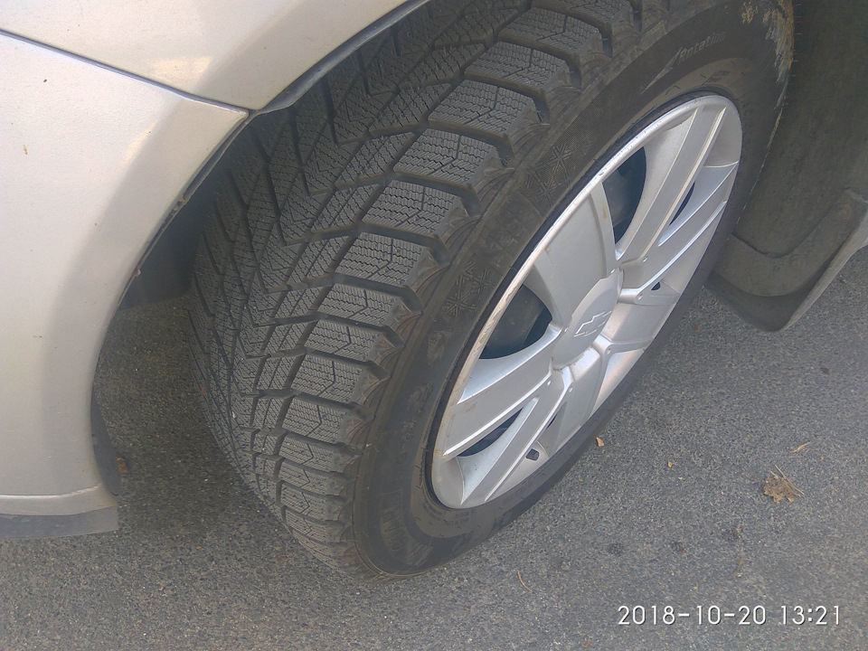 Зимова гума NEXEN WinGuard ice Plus WH43 5