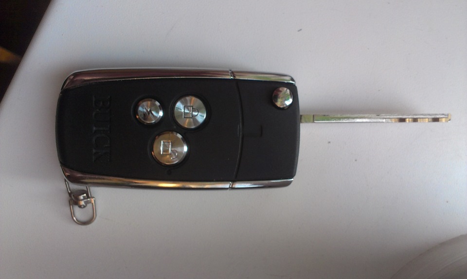 Викидний ключ Buick 3