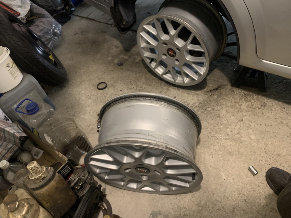 Диски на літо R16 3