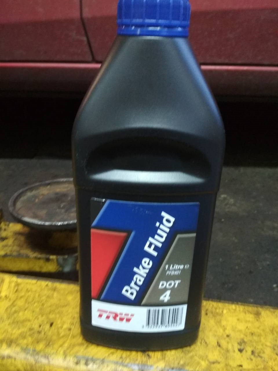 Заміна гальмівної рідини 1