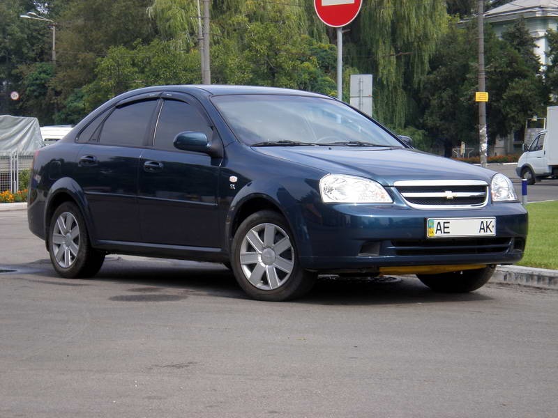 Покупка та встановлення склопластиків захисту двигуна 5