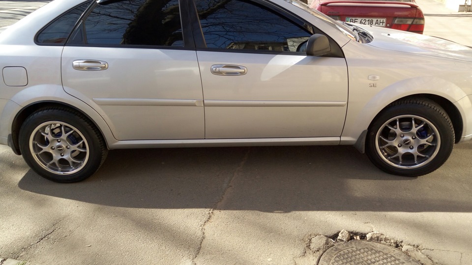 Borbet 4/114.3 7.5j з гумою 205/55 1