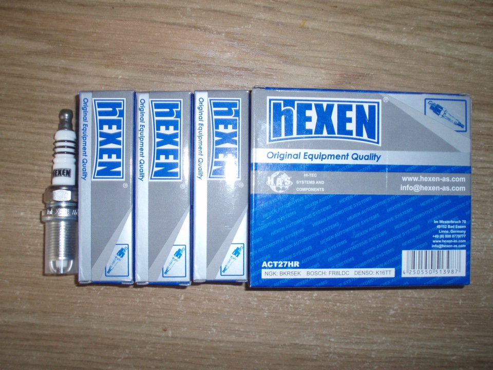 Купив комплект свічок Hexen. 1