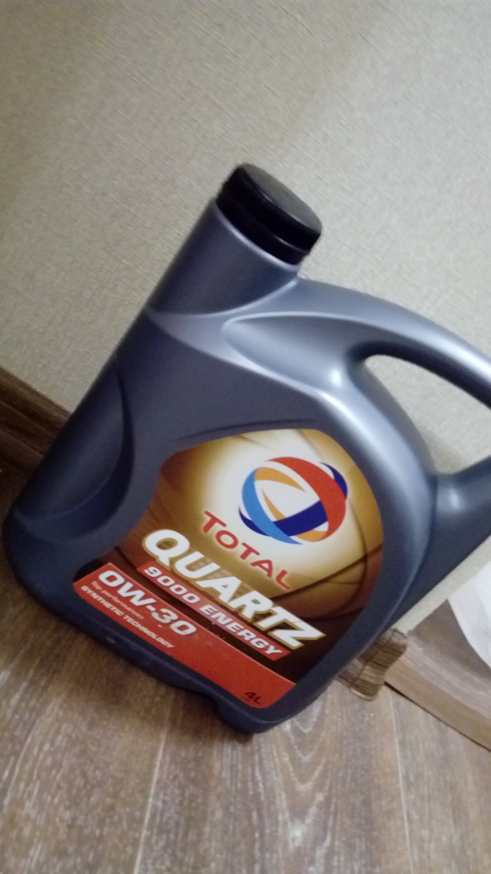 /// так склалися, що тепер ми на Total Quartz 9000 Energy 0W-30 3