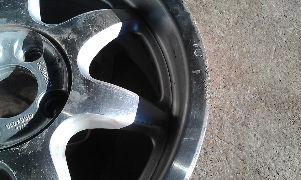 Oz 7.5J ET30 R16 1