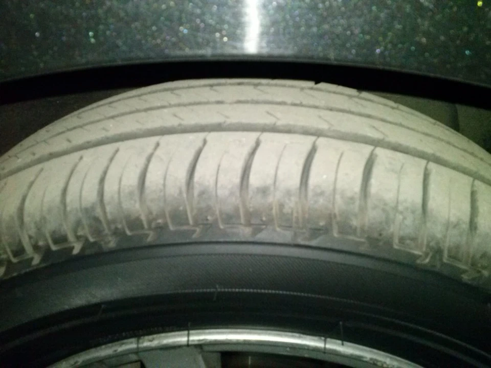 сьогодні купив та встановив шини Bridgestone Ecopia(195\60\R15)