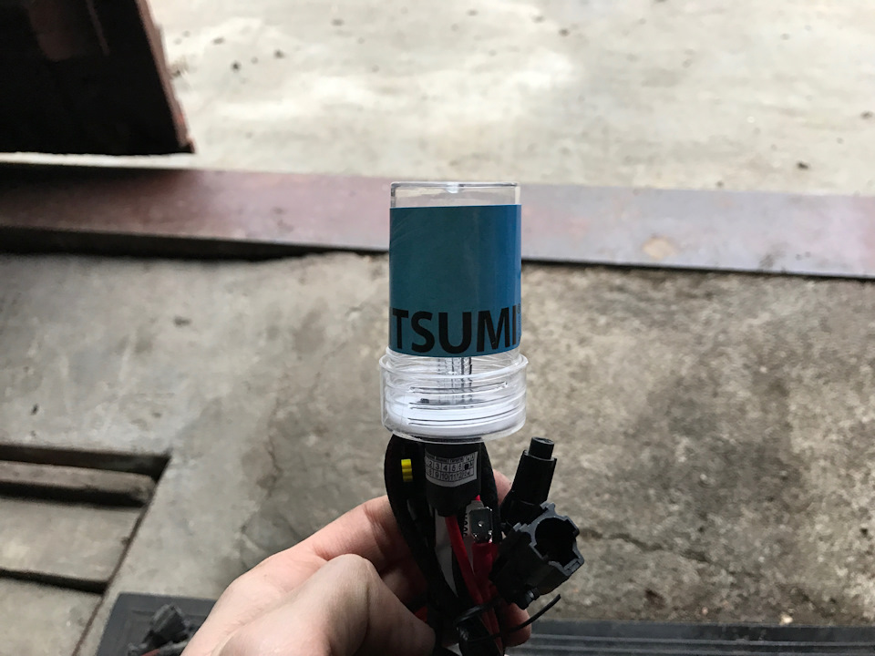 Установка ламп Mitsumi H1 4300k 3