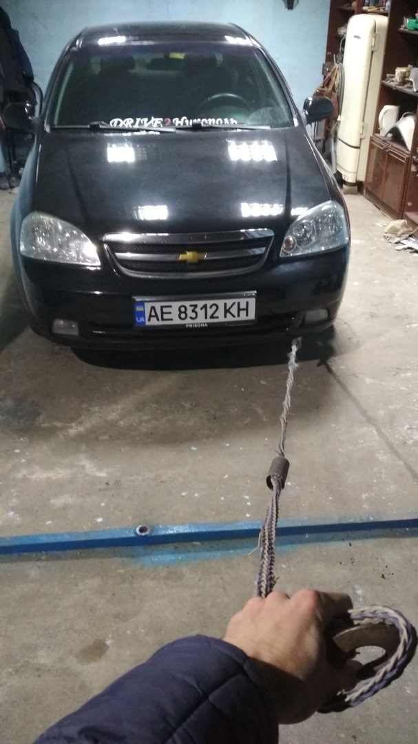 Total black. Фарбування грат у колір кузова 1