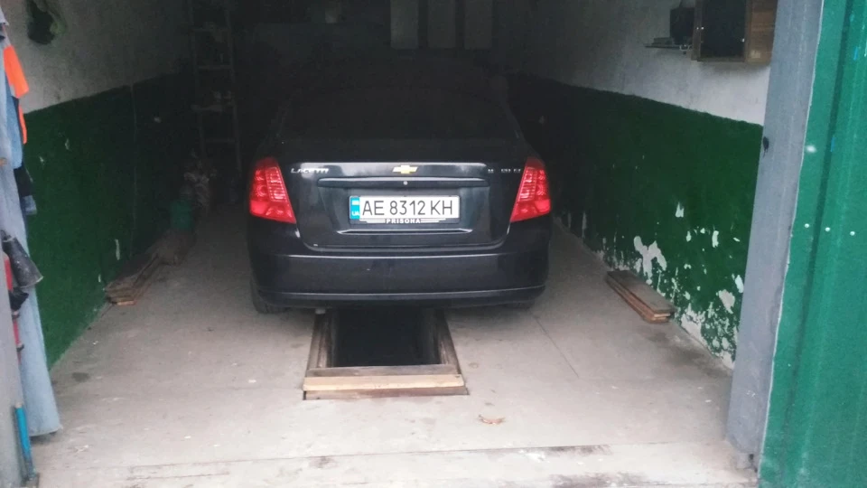 Задні ліхтарі Mercedes style, плівка репетував