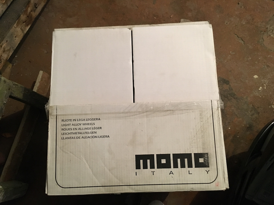 Диски на літо (MOMO Corse 6.5x15 ET38) 1