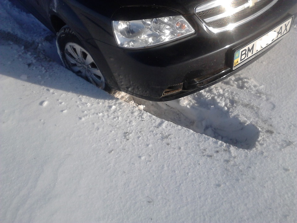 тест гуми GoodYear Ultra Grip Ice + у глибокому снігу 2