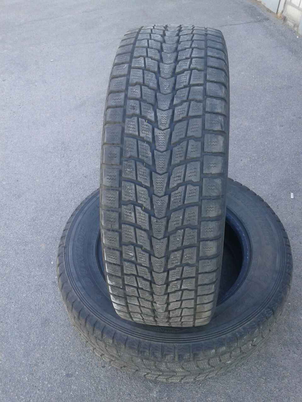 Продам гуму 235 65 R17 3