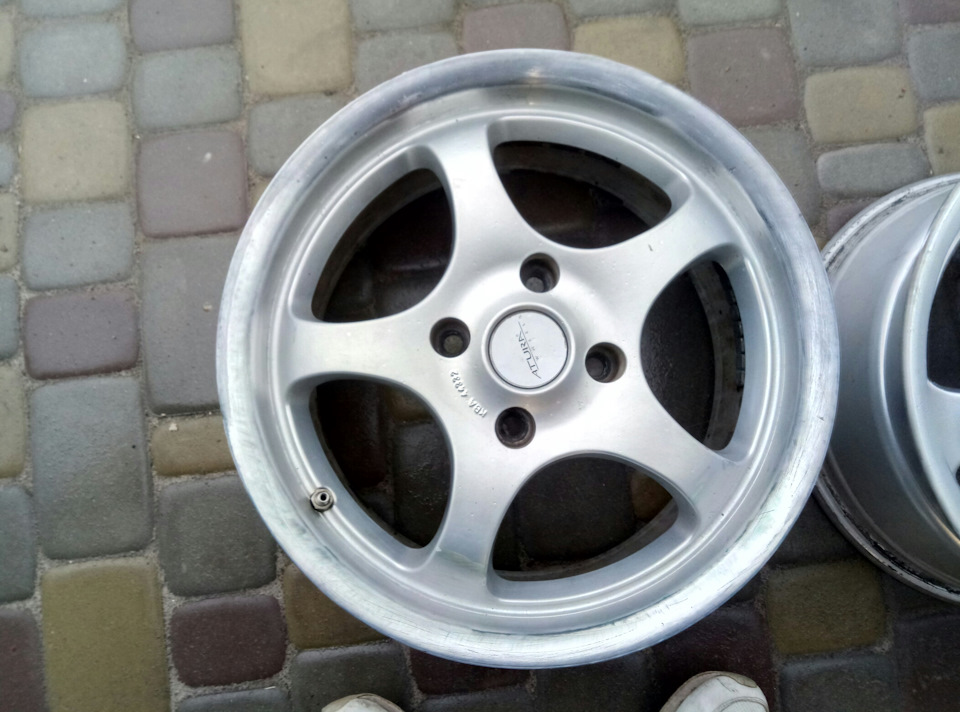 Фарбування Borber t 1