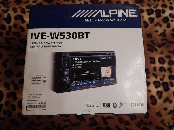///ALPINE IVE-W530BT 3