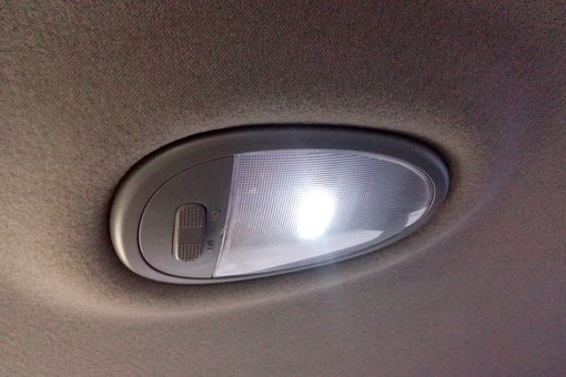 LED пересвіт салону 1