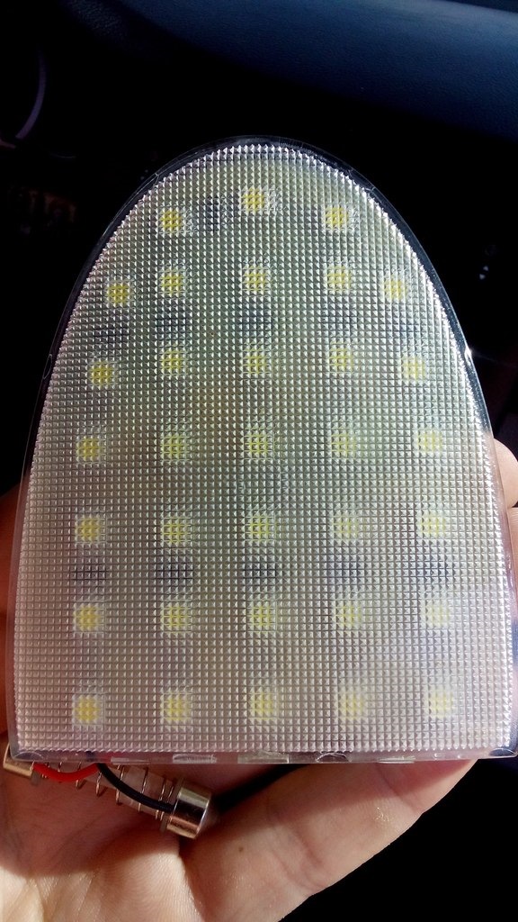 LED пересвіт салону 4