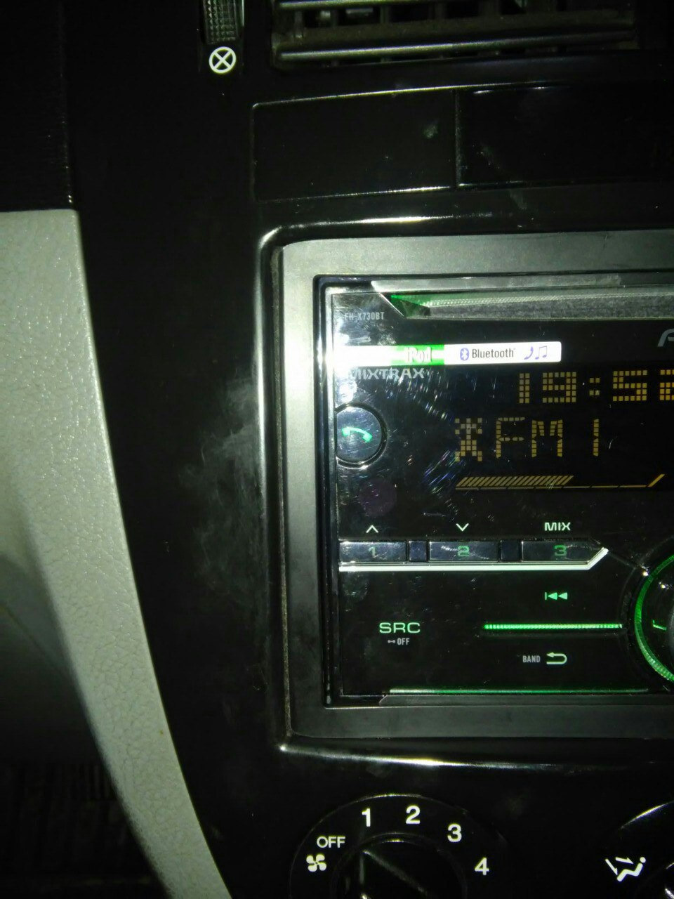 Новий мафон. Pioneer 2-DIN FH-X730BT 2
