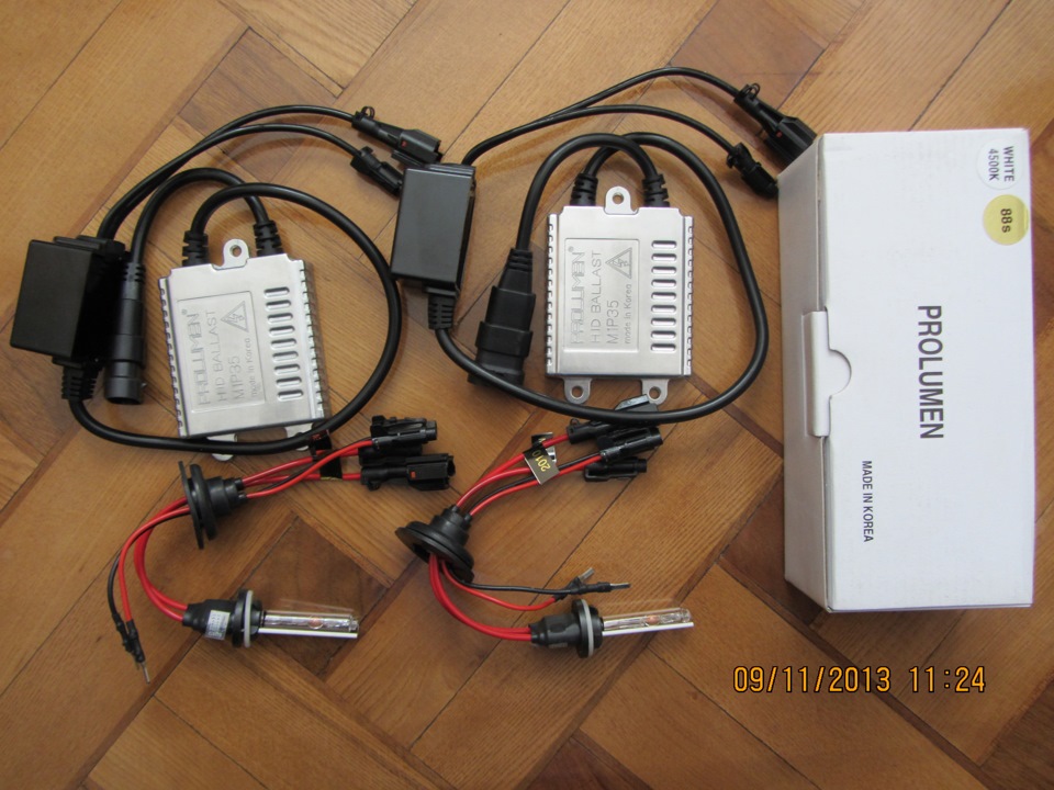 Bi-Xenon лінзи G5 у ближній та Xenon у ПТФ 4