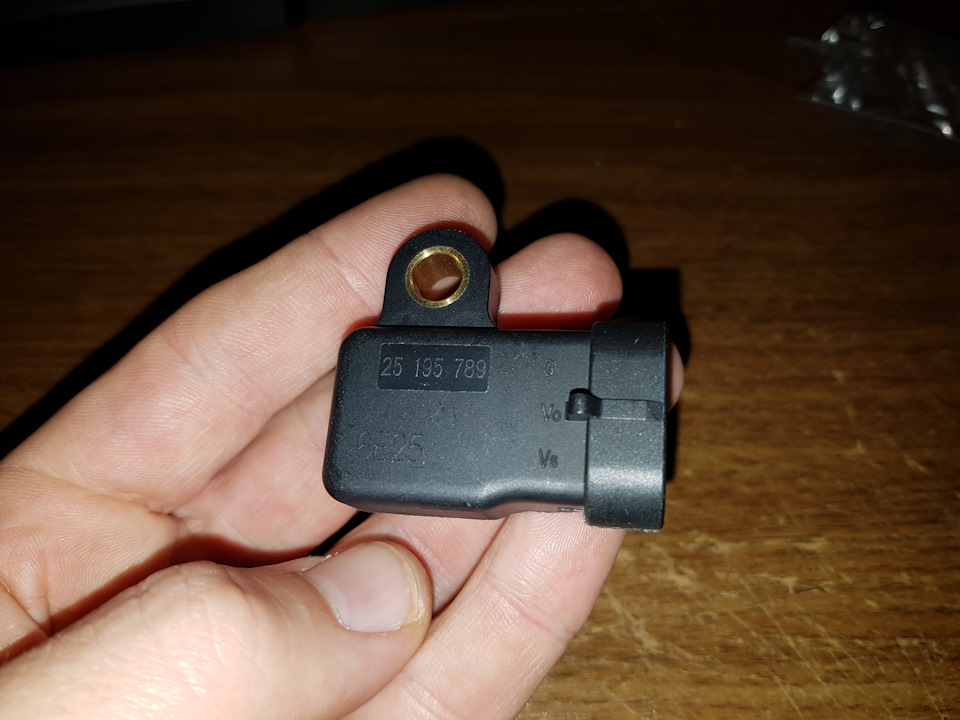 Заміна датчика абсолютного тиску (map sensor) 1