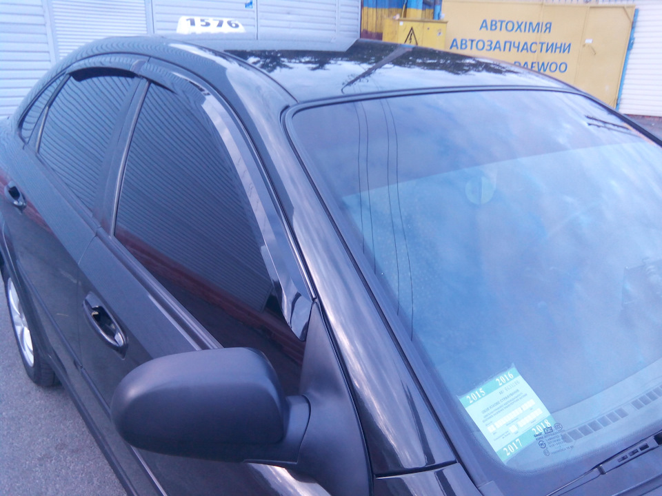 Затонувалося і підсвічування в ноги, ручок та іншого 2
