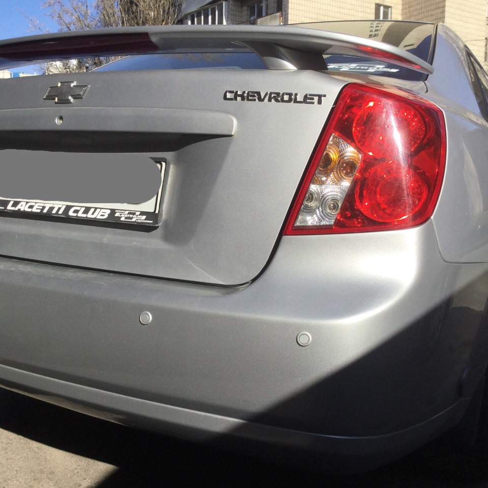 Задні ліхтарі Chevrolet Optra 1