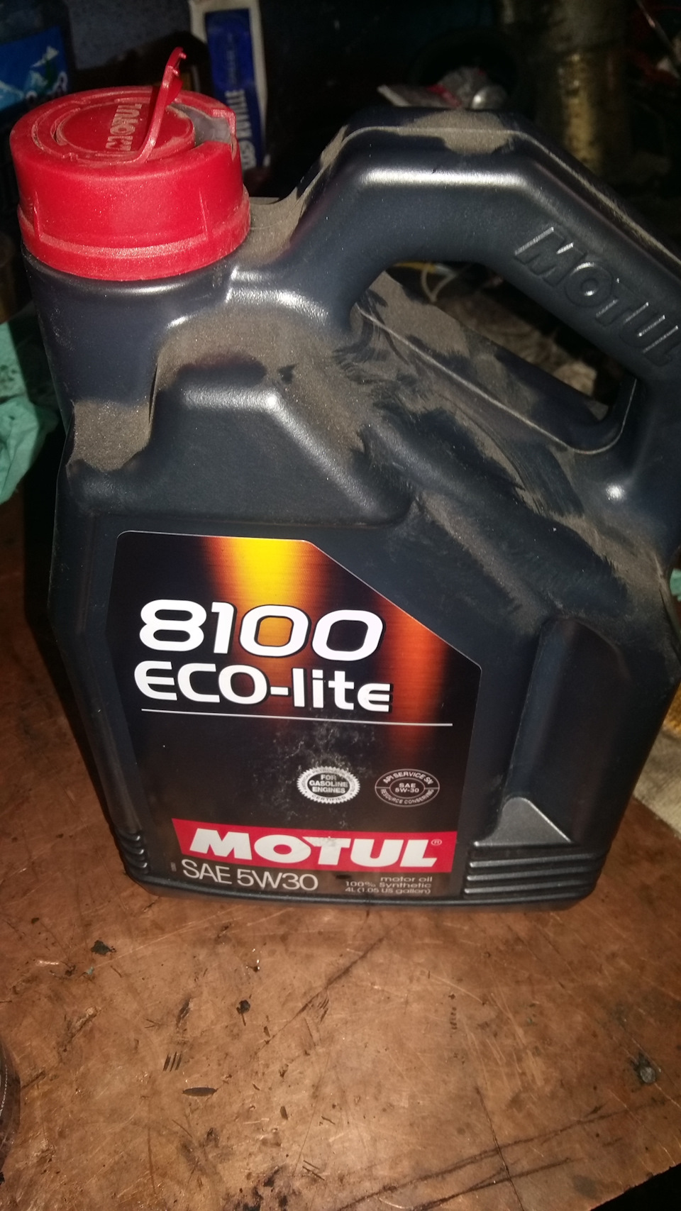 Заміна мастило на 139.5 тис. Motul 8100 5w30 Eco-lite 4