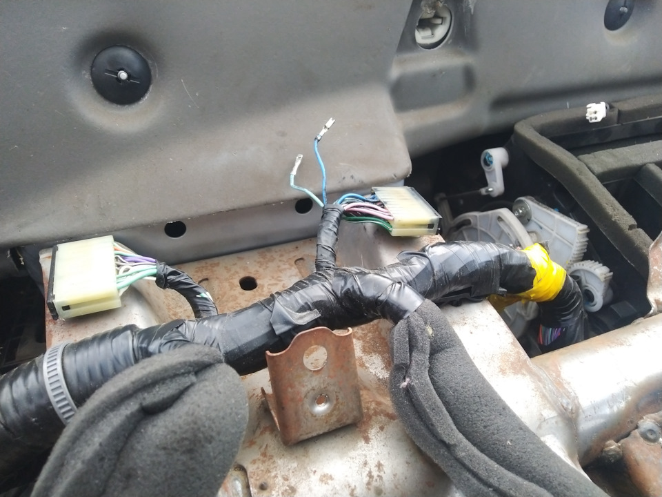 Реле поворотів Hyundai/Kia. 5