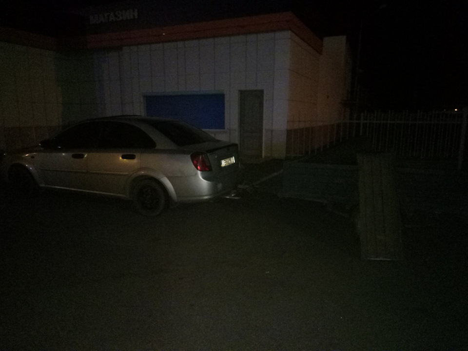 Виїзд швидкої допомоги з шинами для тягача 1