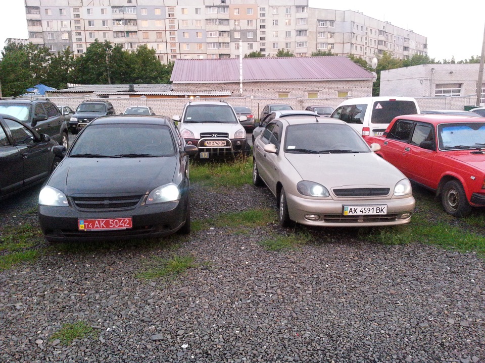 2 товариша))) 1