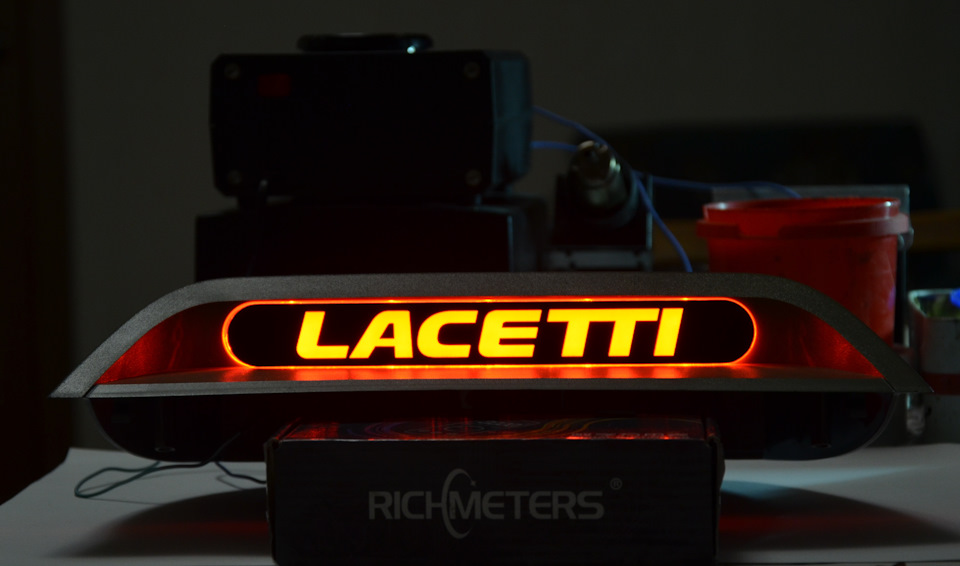 Напис Lacetti на додатковий стоп 5