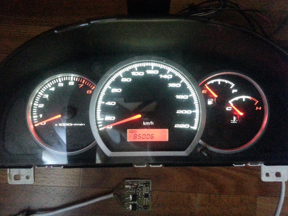 Панель приладів Lacetti 2