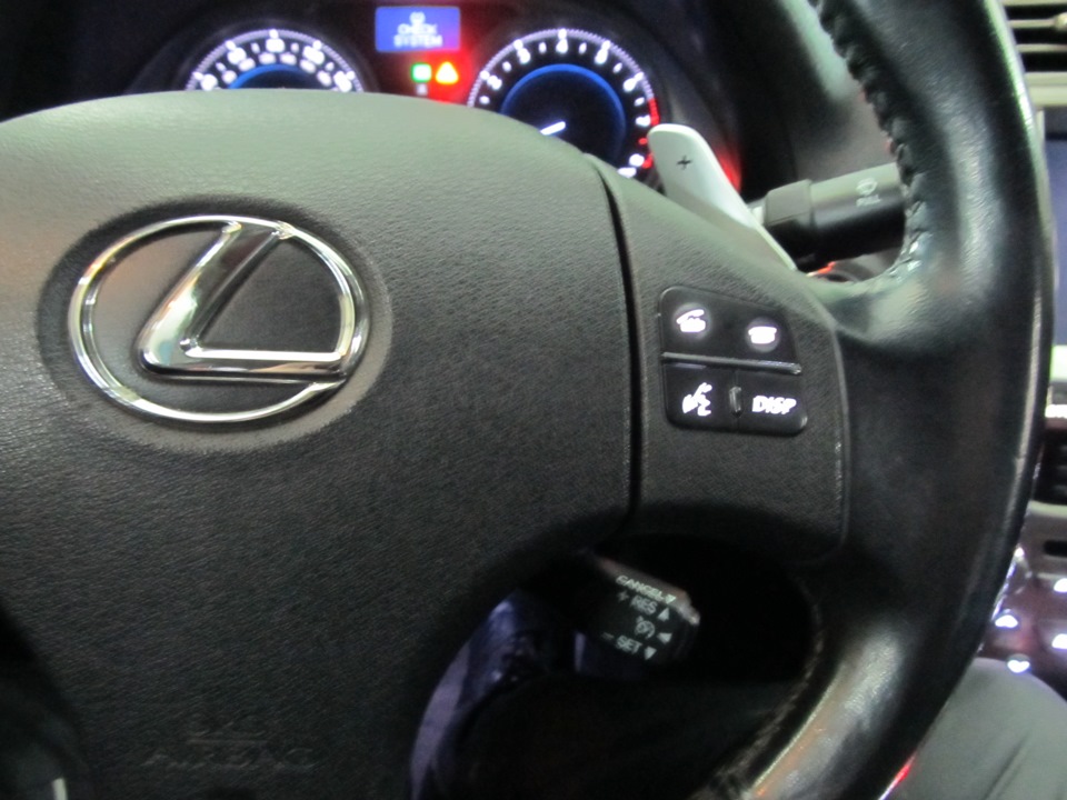 Пересвіт Lexus IS250 4