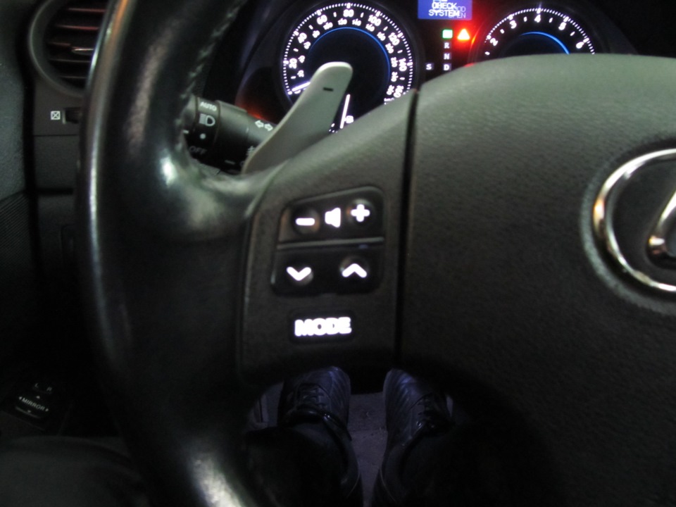 Пересвіт Lexus IS250 5
