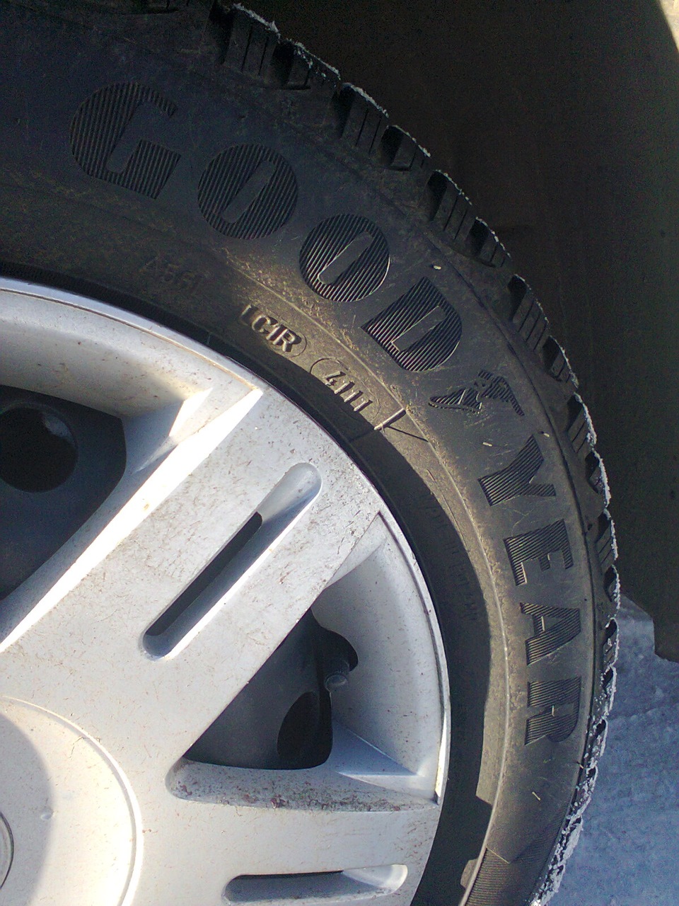 Зимова гума Goodyear Ultra Grip 8 185/65 R14 4