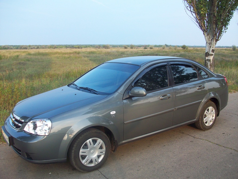 Тонування автомобіля та дефлектори бічних вікон Lacetti 3