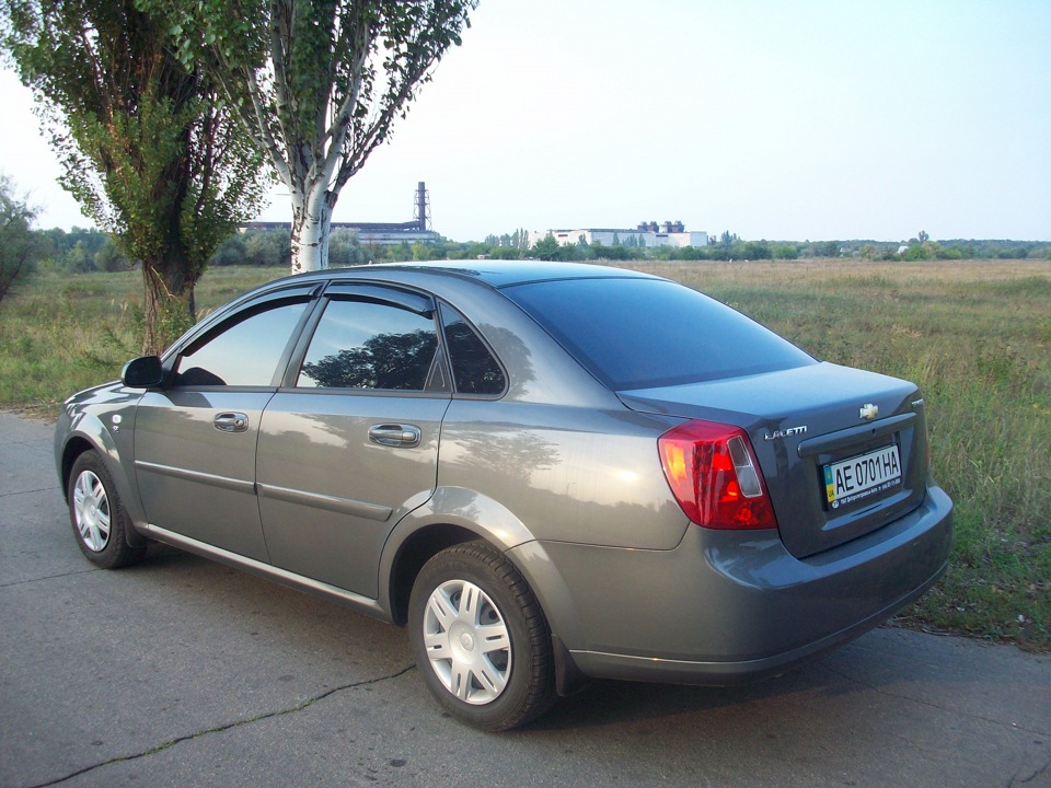 Тонування автомобіля та дефлектори бічних вікон Lacetti 2