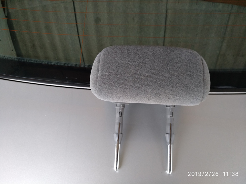 Підголовник заднього дивана GM - 96471103 1