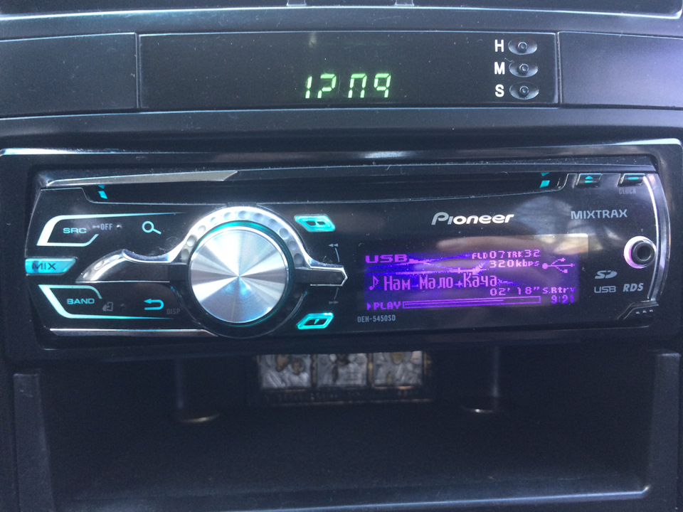 Продам магнитолу Pioneer DEH-5450SD 5