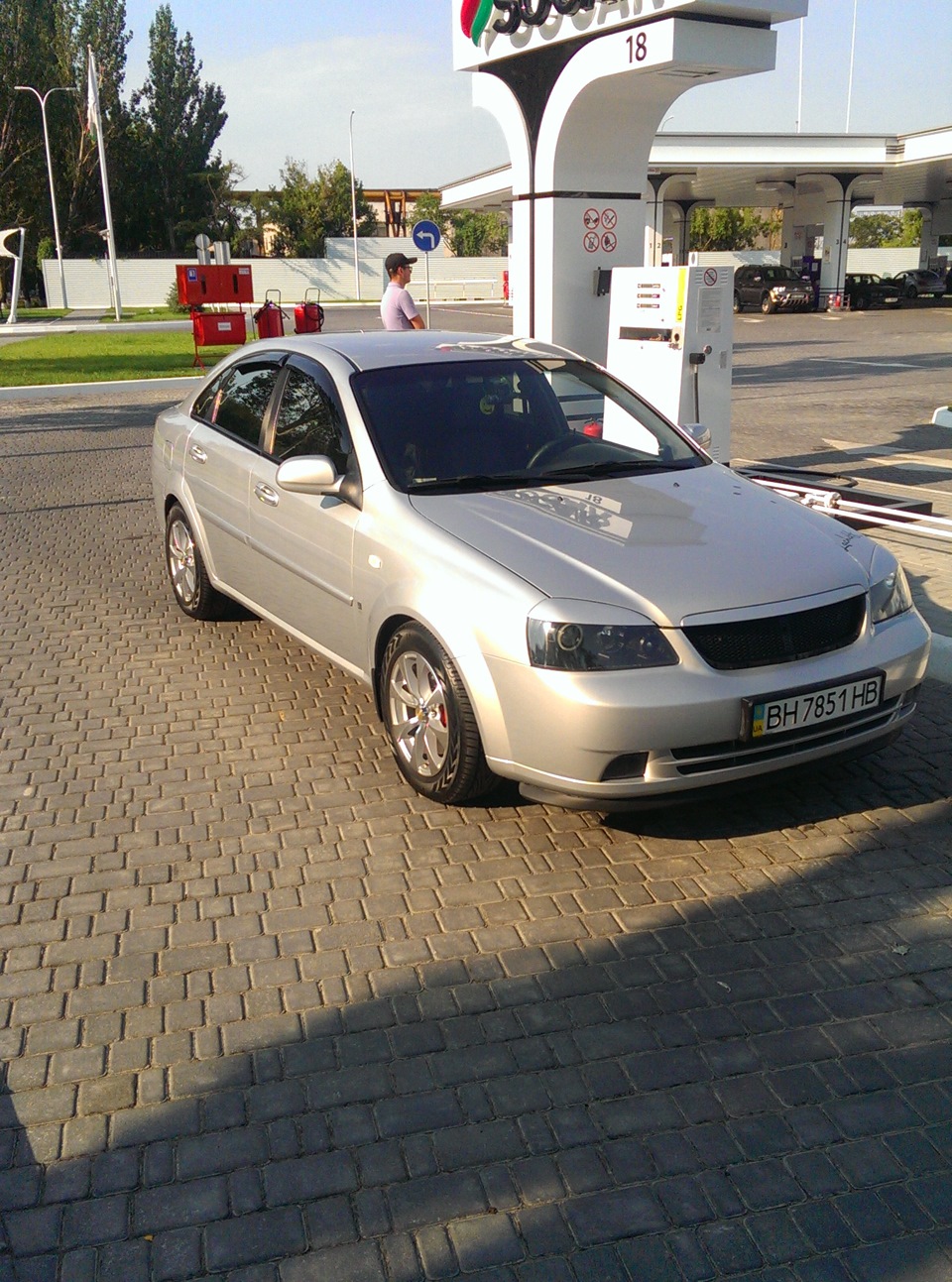 На газі 1