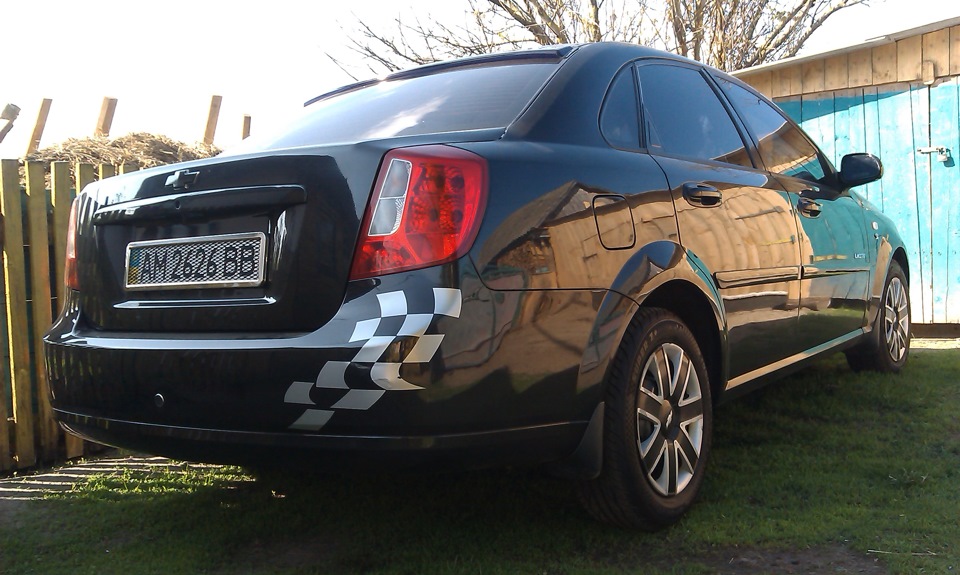 Фото Chevrolet Lacetti 3