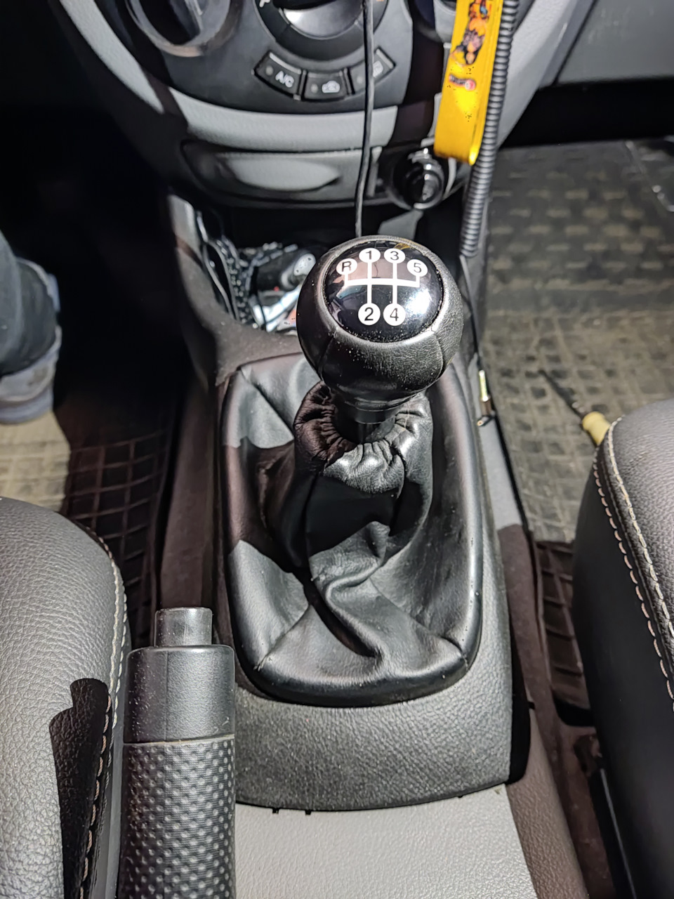 — Ручка КПП від Astra h( або f)😄 та продовження пошуку поганої заводки 5