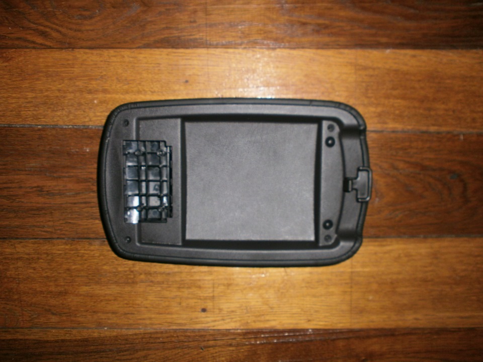 Підлокітник на Hyundai Sonata NF 5