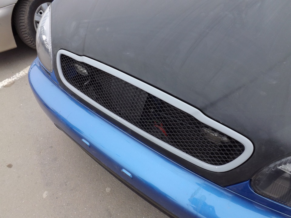 Грати в стилі Aston Martin Частина 3 1