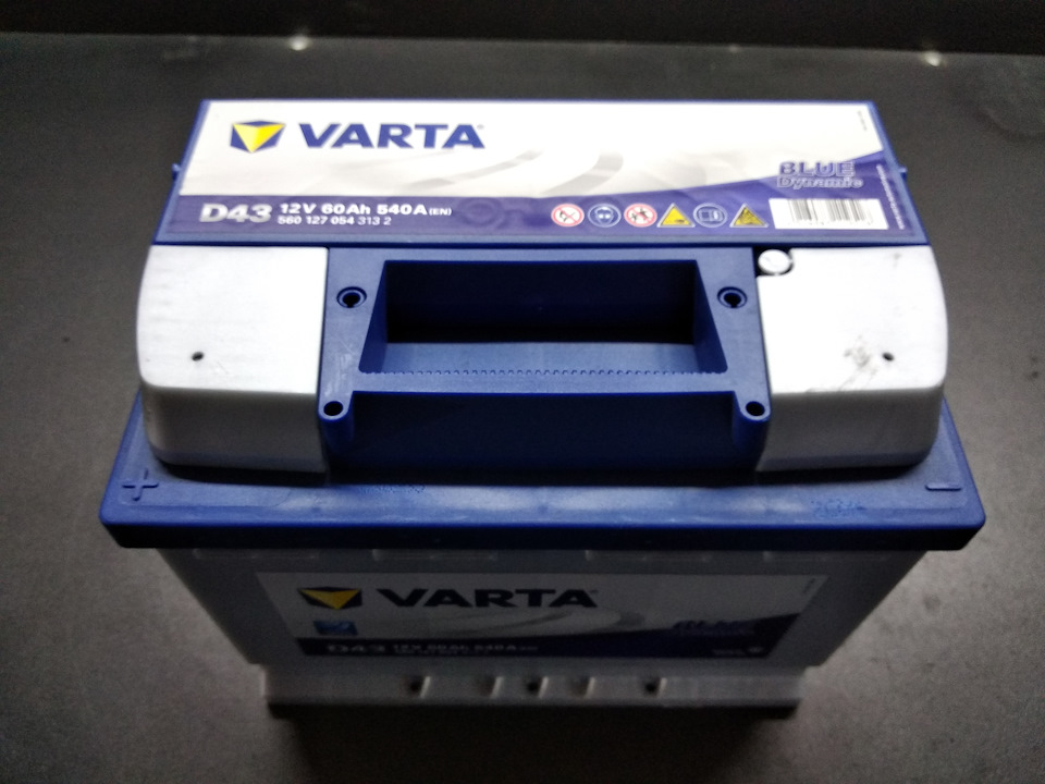 Заміна акумулятора Varta 60A 3