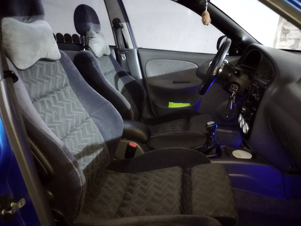 Заміна сидінь (Recaro Calibra на Recaro Vectra B) 4