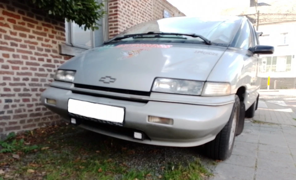 Lumina APV 3.1 протитуманки передні та задня